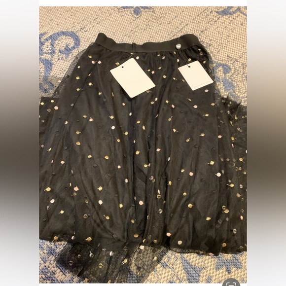 NWT ASOS Midi Black Tulle Skirt Size Medium Gold Spots Size 8 - Picture 2 of 2